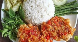 Resep Sambal Bawang Geprek Pedas
